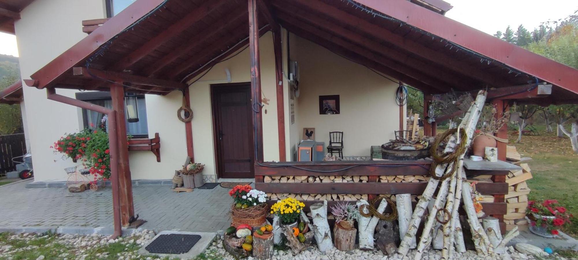 Cottage In Traditional Village Bradulet, Arges County Экстерьер фото